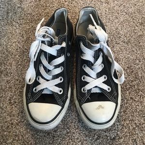Black Converse